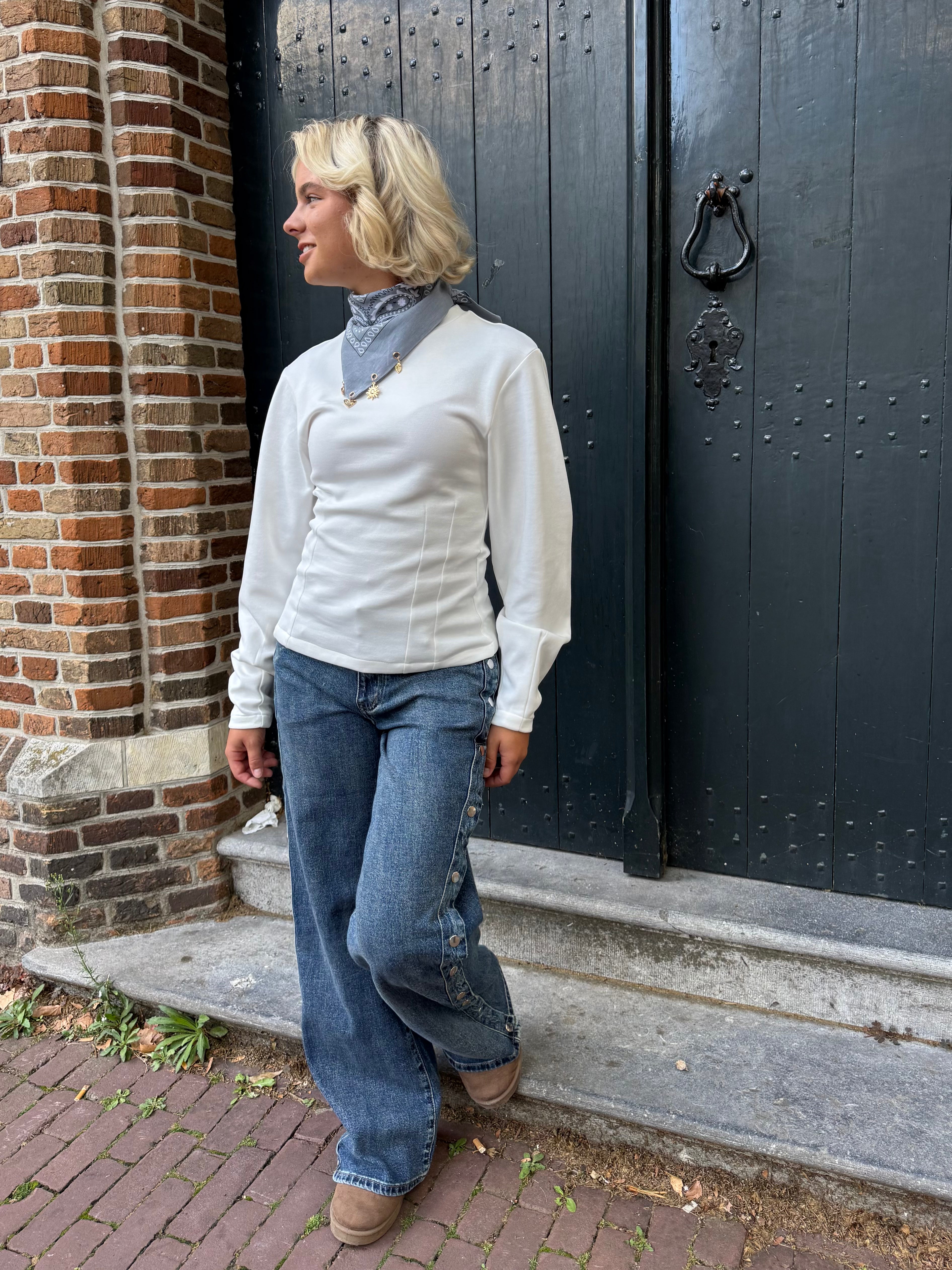 Button Wide Leg Jeans