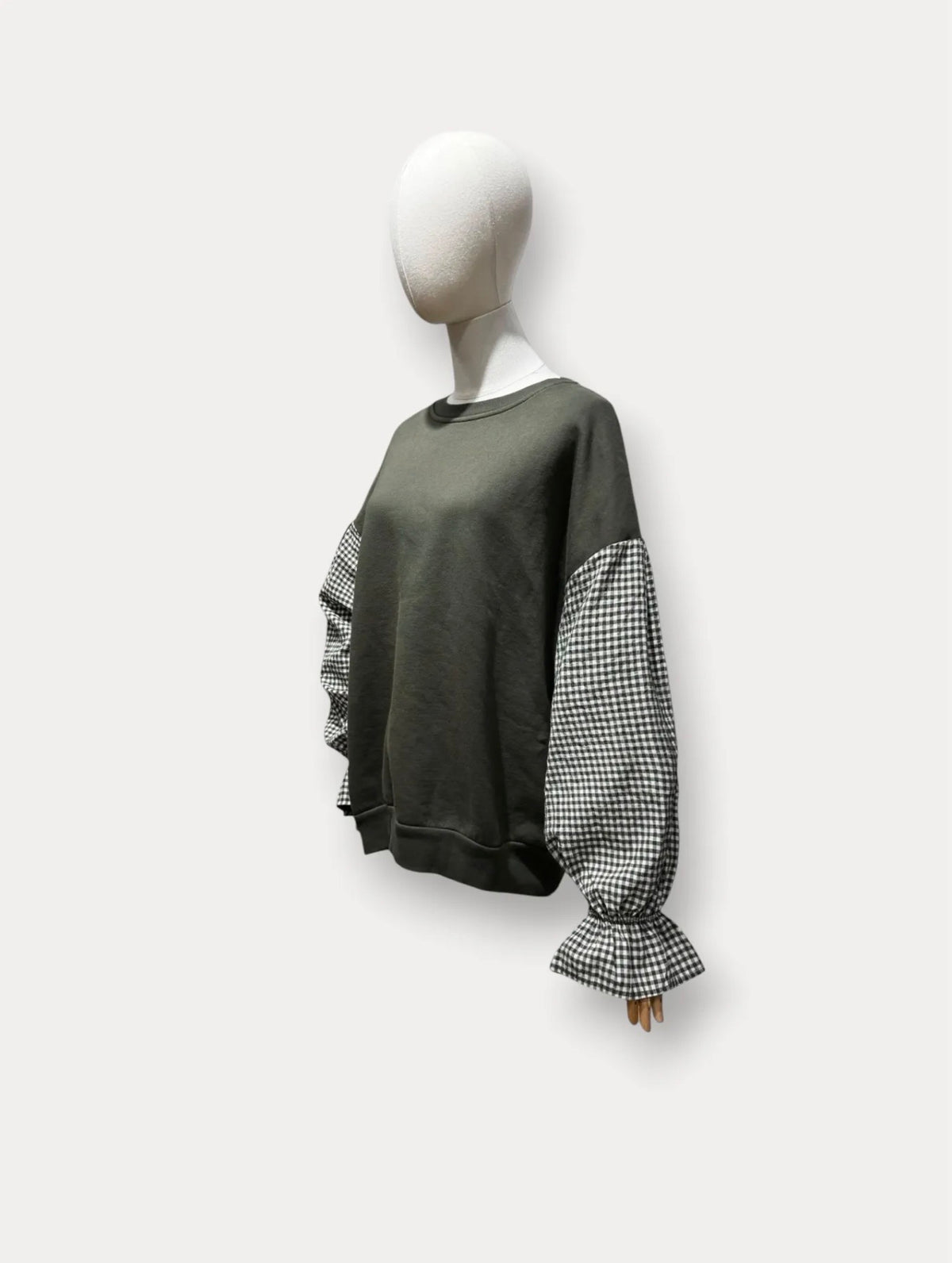 Green Checkered Sleeve Sweater