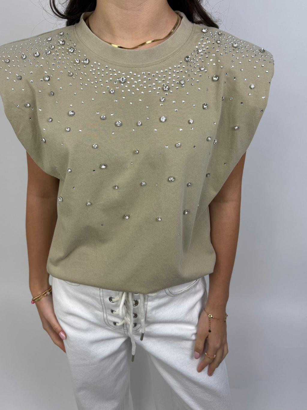 Beige Top met Diamanten