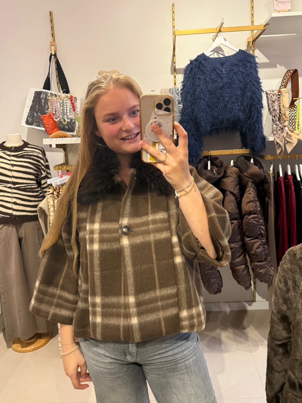 Elegant Geruit Jasje met Faux Fur Kraag
