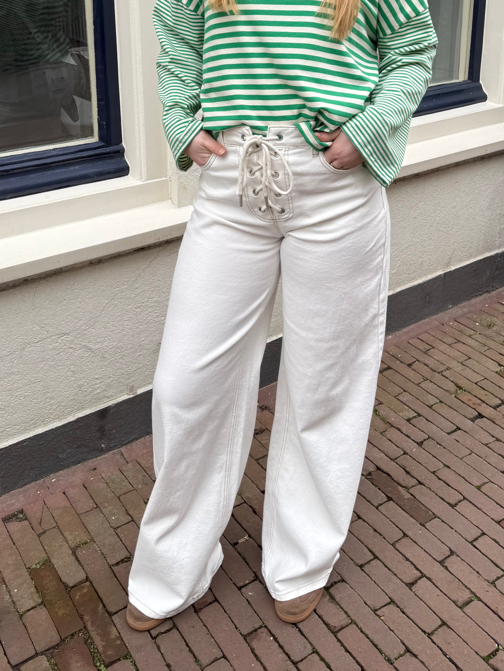 Wide Leg Jeans met Striksluiting